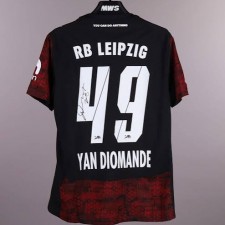Le Real Madrid s'offre une jeune star de 19 ans et trouve un accord sur le contrat.